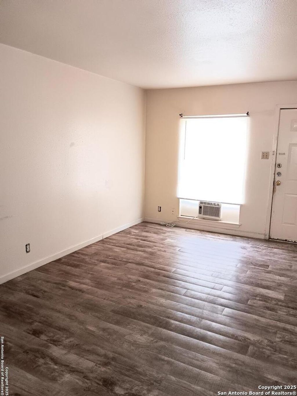 Photo of 4830 Borchers, Kirby, TX 78219 (MLS # 1873688)