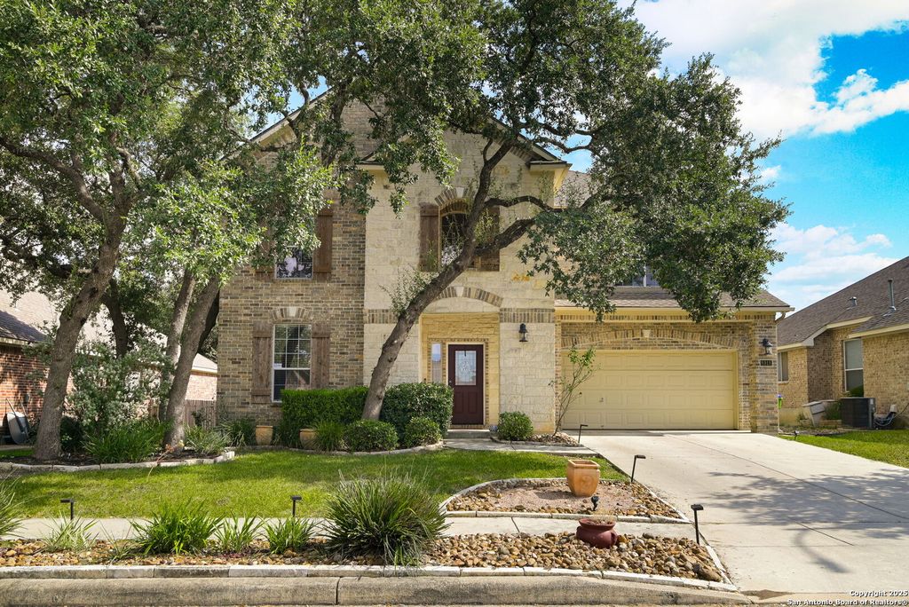 Photo of 8918 Cordes, Helotes, TX 78023 (MLS # 1895086)