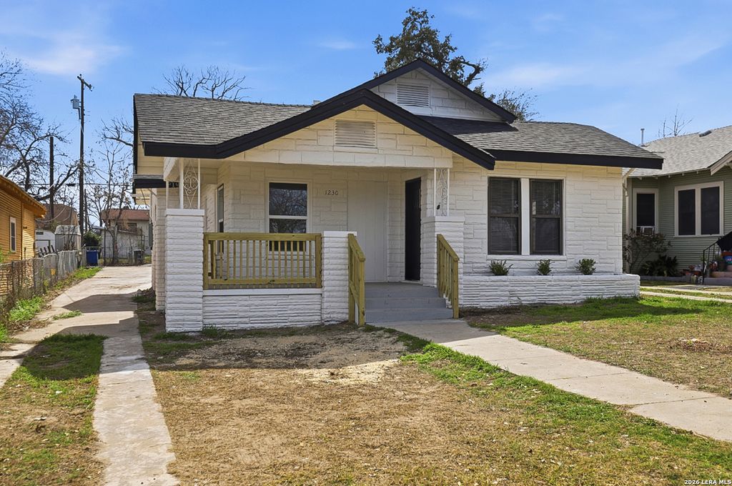 Photo of 1230 Hammond, San Antonio, TX 78210 (MLS # 1944657)