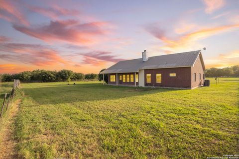 A home in Natalia