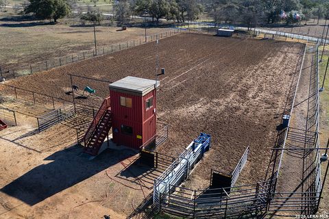 451 Wegener Trail Fischer (Comal) TX 78623