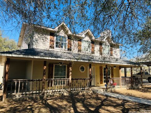 A home in Devine