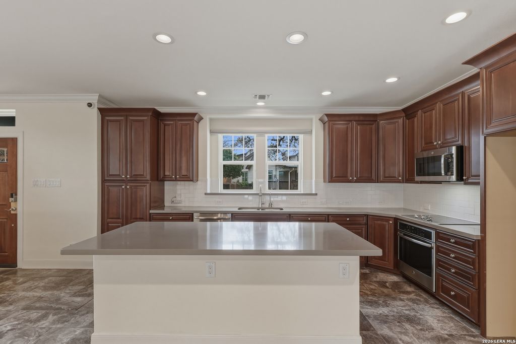 Photo of 623 Leigh St, San Antonio, TX 78210 (MLS # 1940476)