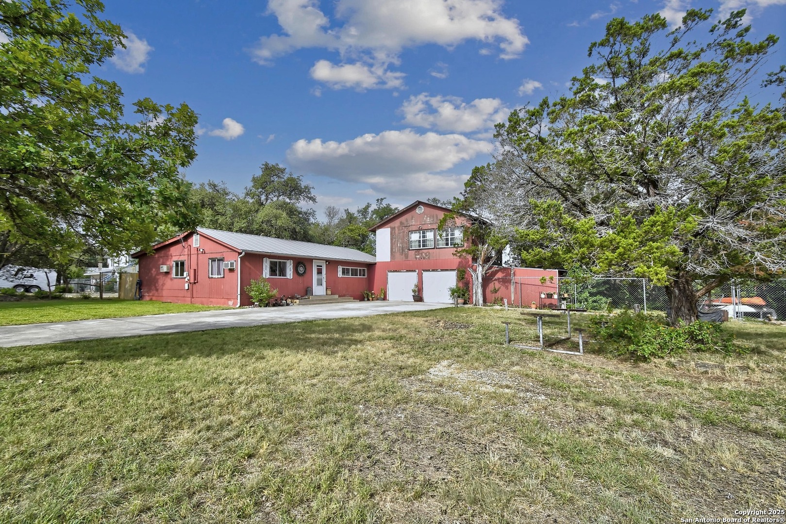 1255 Canyon Edge