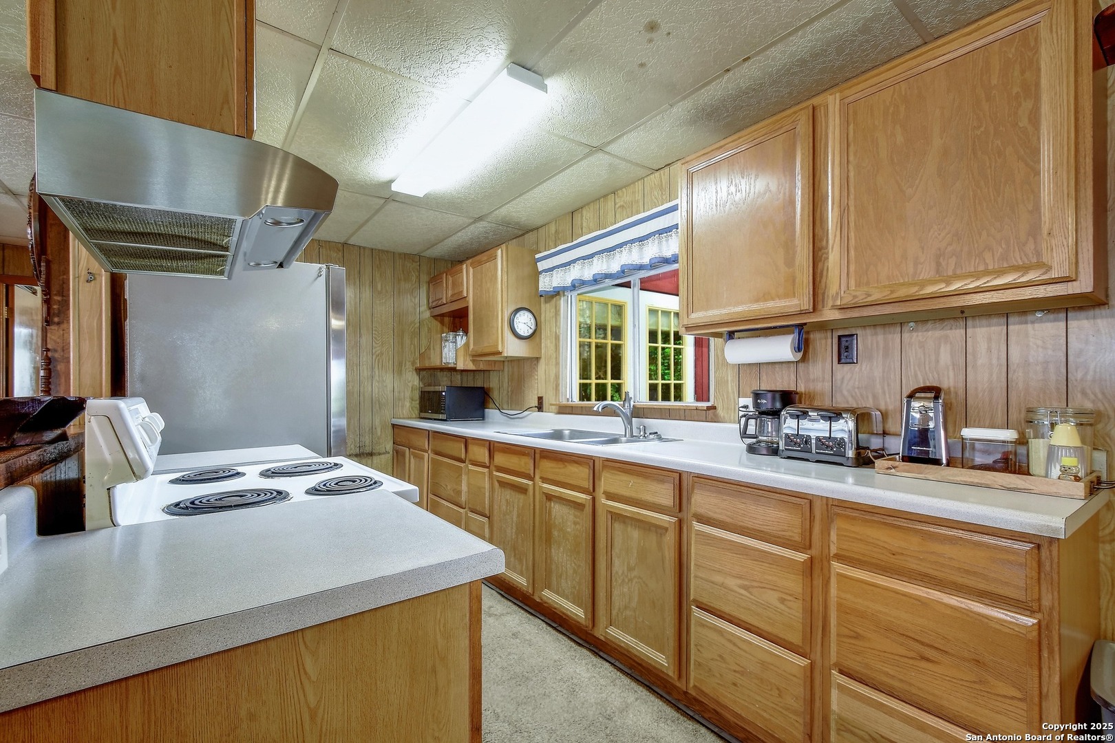 1255 Canyon Edge