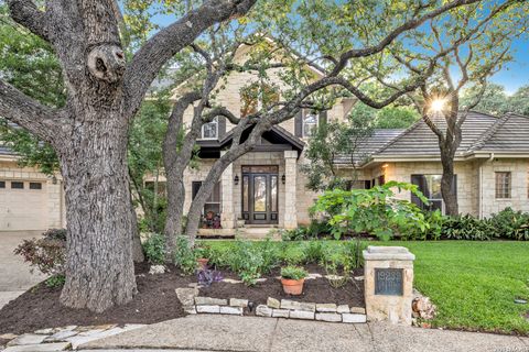 Photo of 19239 Reata Trail, San Antonio, TX 78258 (MLS # 1965709)