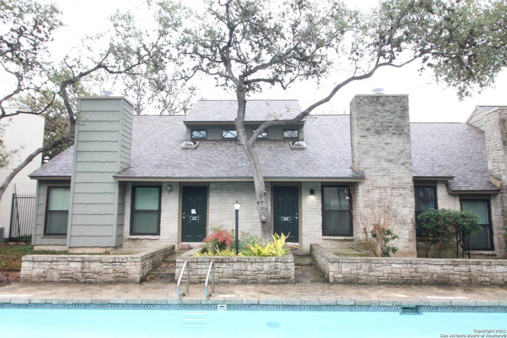 Photo of 14122 CHURCHILL ESTATES BLVD 1602 #1602, San Antonio, TX 78248 (MLS # 2009364)