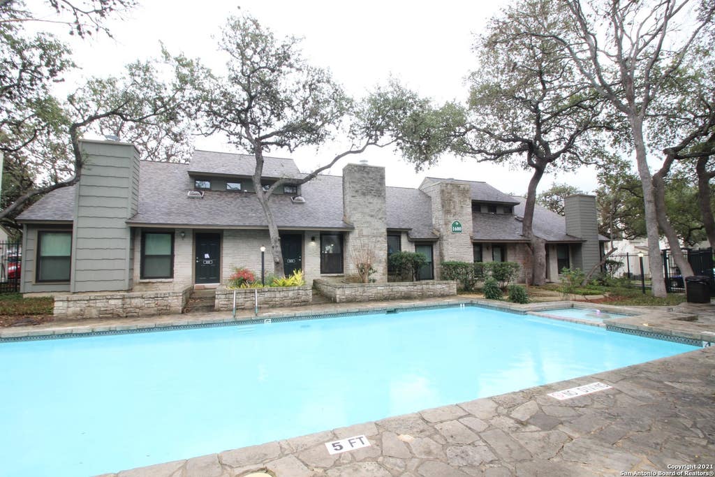 Photo of 14122 CHURCHILL ESTATES BLVD 1602 #1602, San Antonio, TX 78248 (MLS # 2009364)