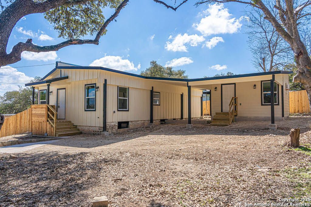 Photo of 474 ridgehaven, Canyon Lake, TX 78133 (MLS # 1929842)