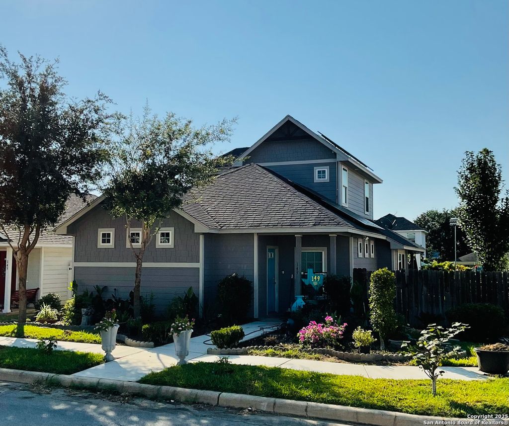 Photo of 149 Lark Hill, Floresville, TX 78114 (MLS # 1898986)