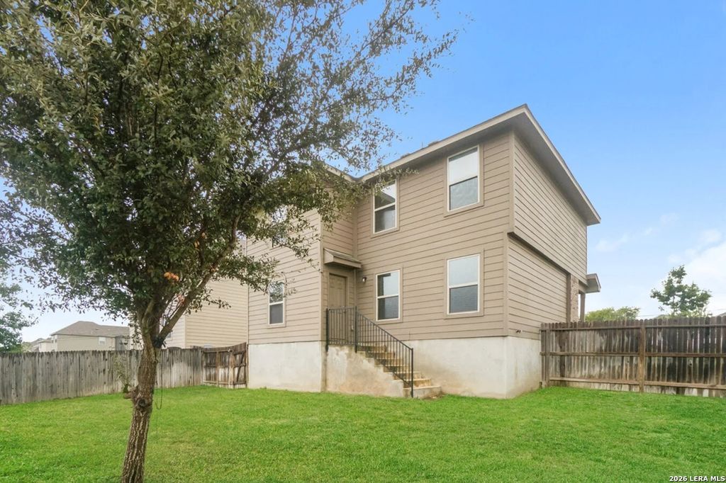 Photo of 8318 Tesoro Hills, San Antonio, TX 78242 (MLS # 1938599)