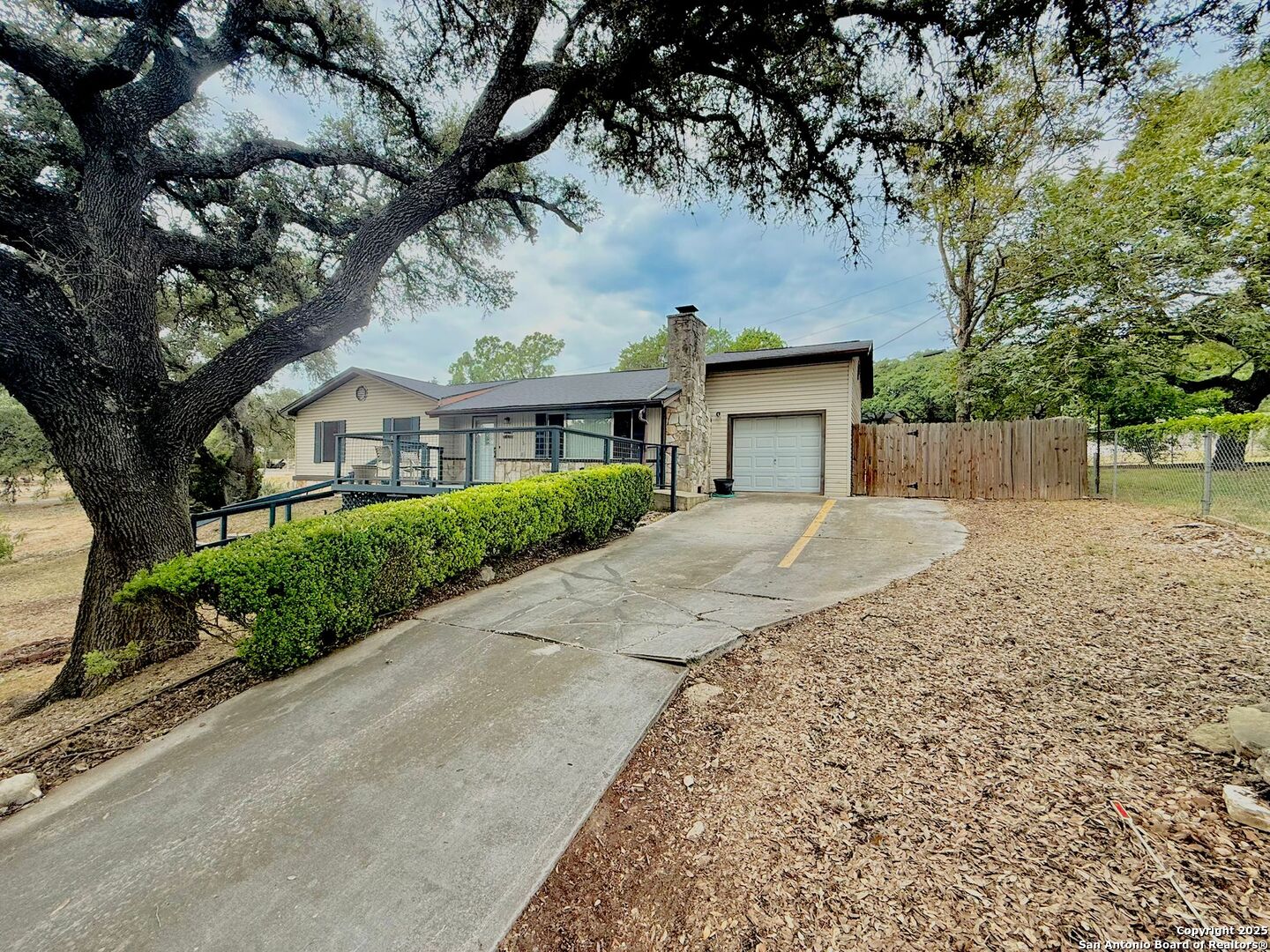 103 Crestview