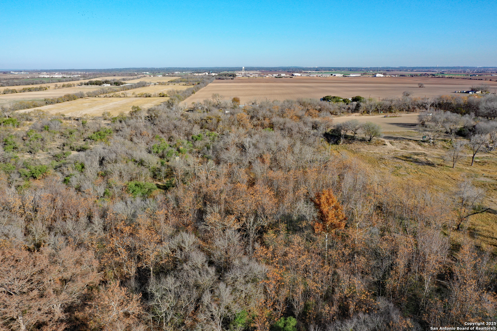 908 COUNTY ROAD 5711