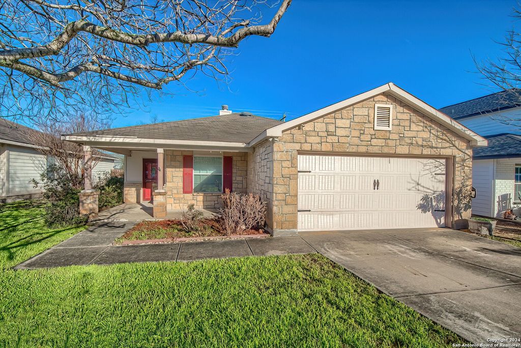 Photo of 332 Willow View, Cibolo, TX 78108 (MLS # 1916438)