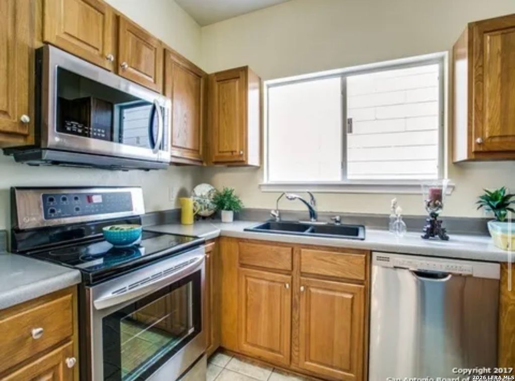 Photo of 7714 Crown, San Antonio, TX 78251 (MLS # 1938418)