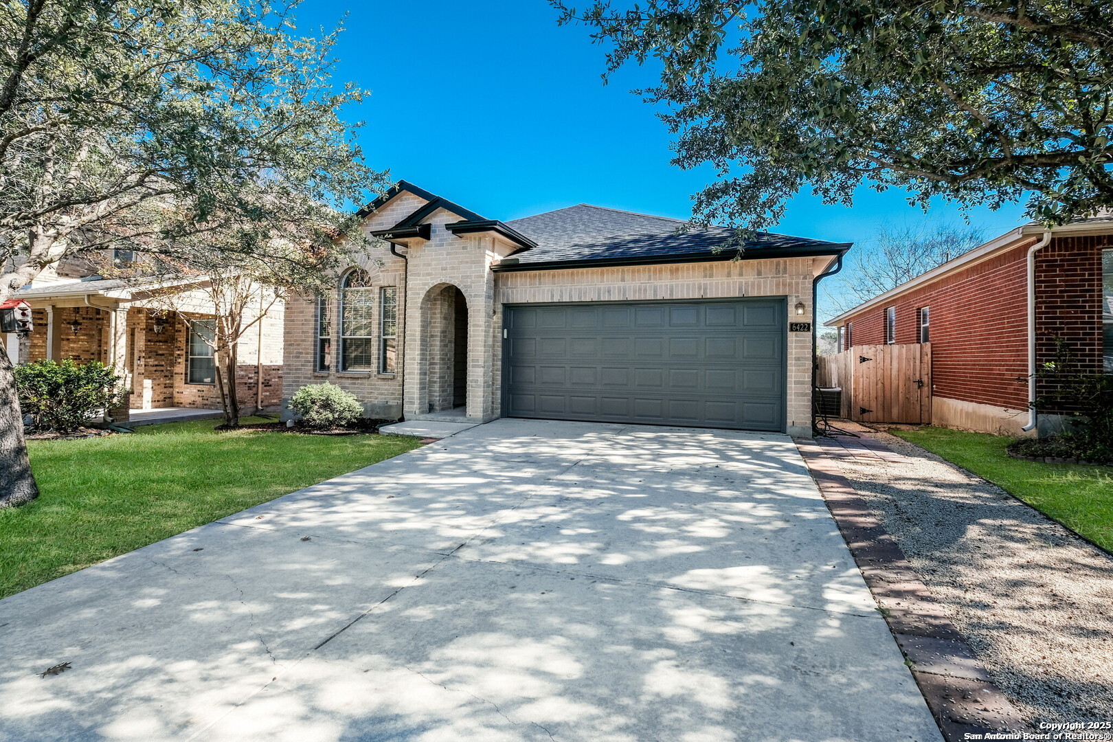 6422 Oldham Cove