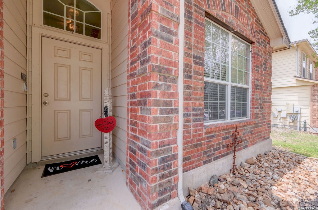 Photo of 720 Hollow Ridge, Schertz, TX 78154 (MLS # 1962017)