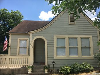 Single Family Residence at 1446 W Kings Hwy
