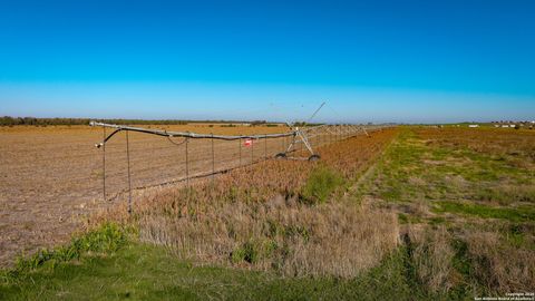 TBD County Road 5715 Natalia TX 78059