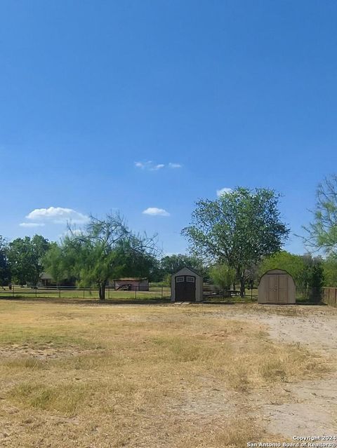 A home in Atascosa