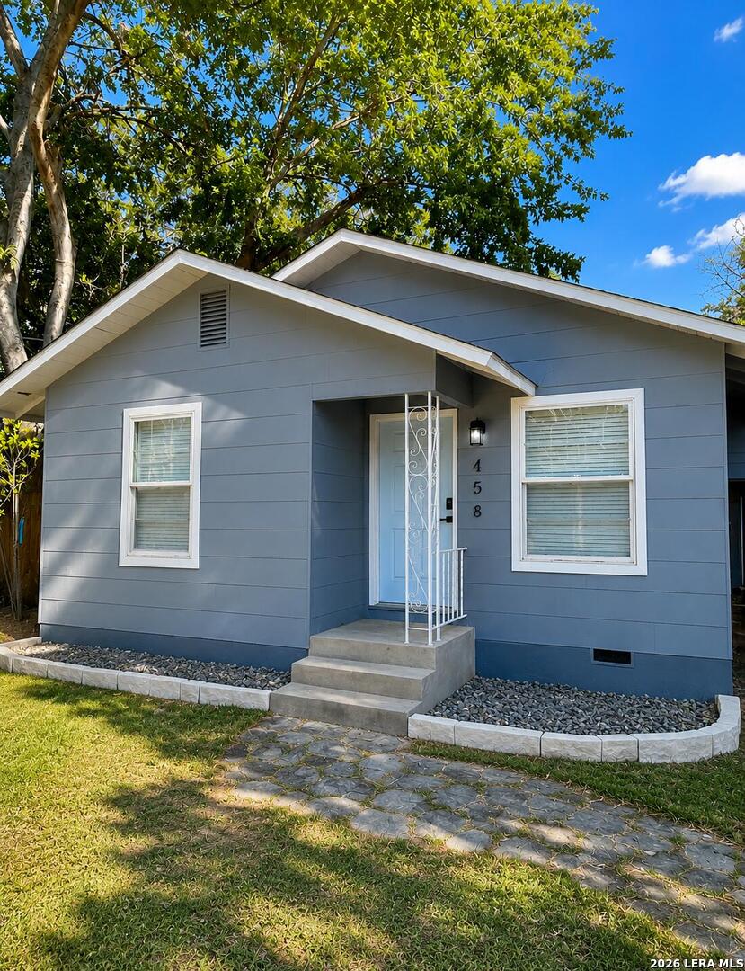 490 E Mather