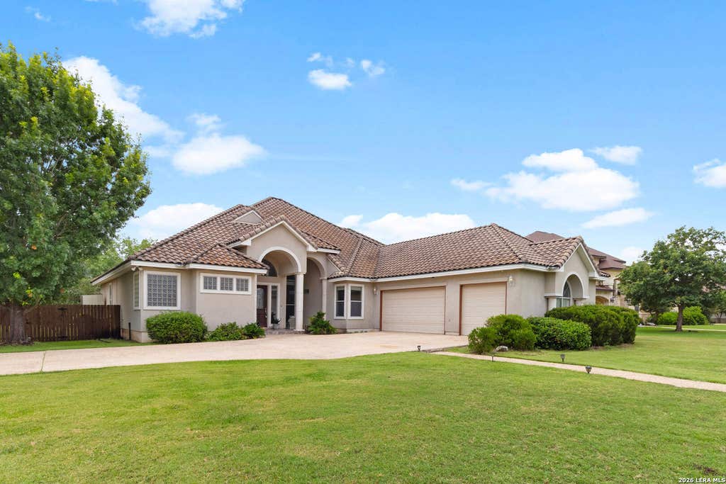 Photo of 30900 Wood Bine, Boerne, TX 78015 (MLS # 1993798)