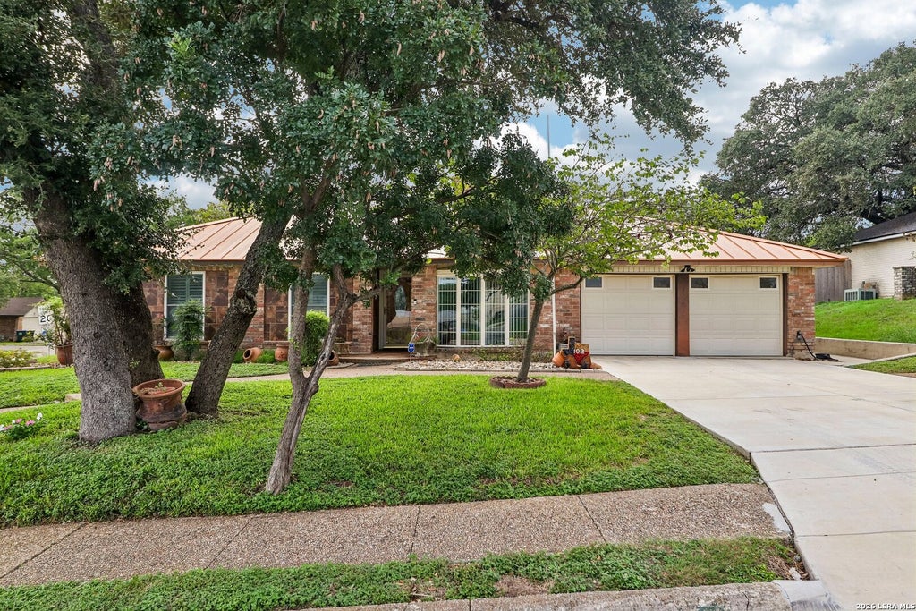 Photo of 102 Meadowland, Universal City, TX 78148 (MLS # 2023781)