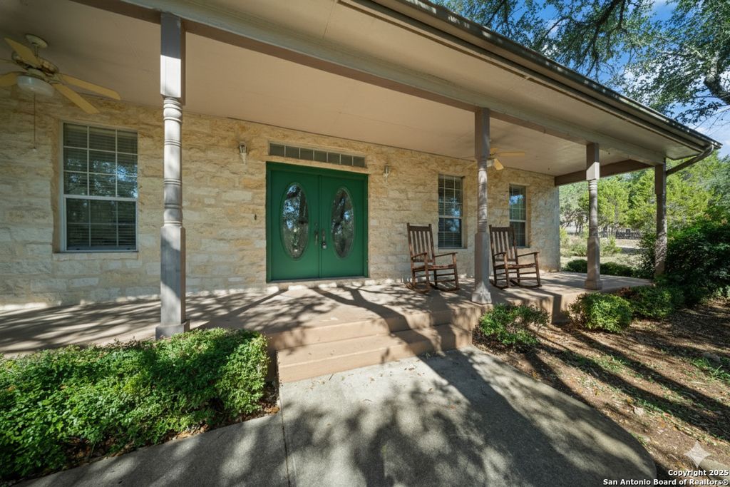 Photo of 801 Gallagher, Canyon Lake, TX 78133 (MLS # 1921551)