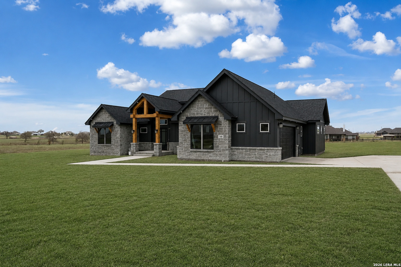 108 PIONEER DR