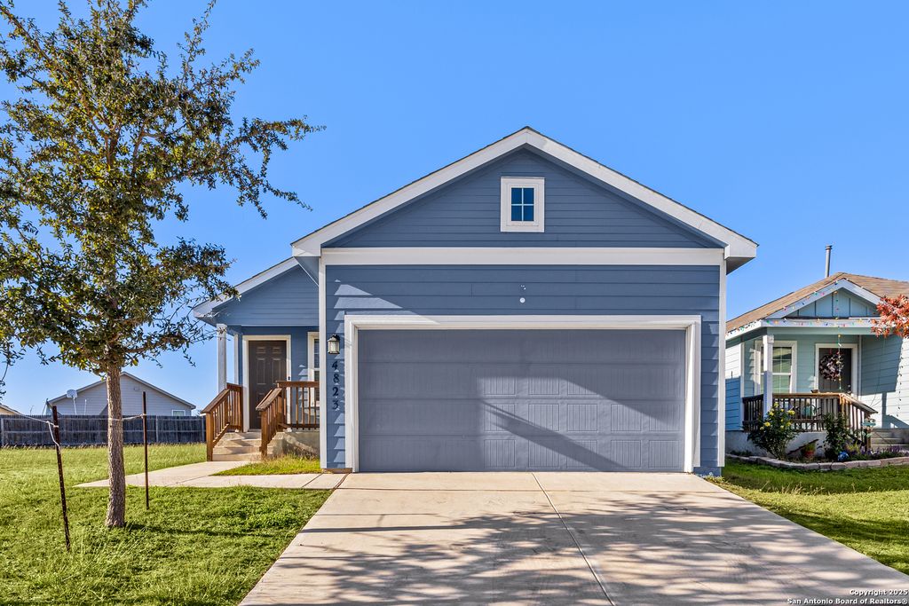 Photo of 4823 Republic, San Antonio, TX 78222 (MLS # 1930263)