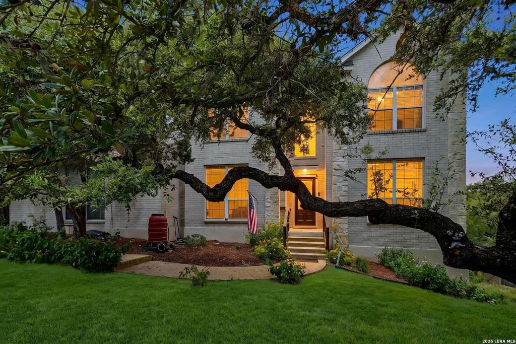 Photo of 9915 ALMS PARK DR, San Antonio, TX 78250 (MLS # 2011408)