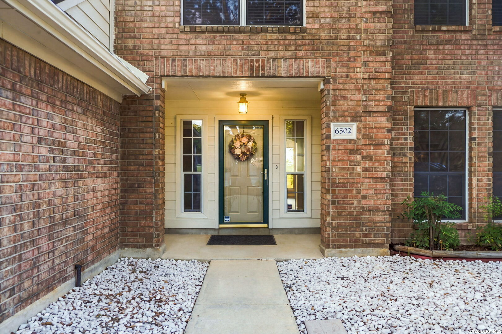 6502 FONTANA PT