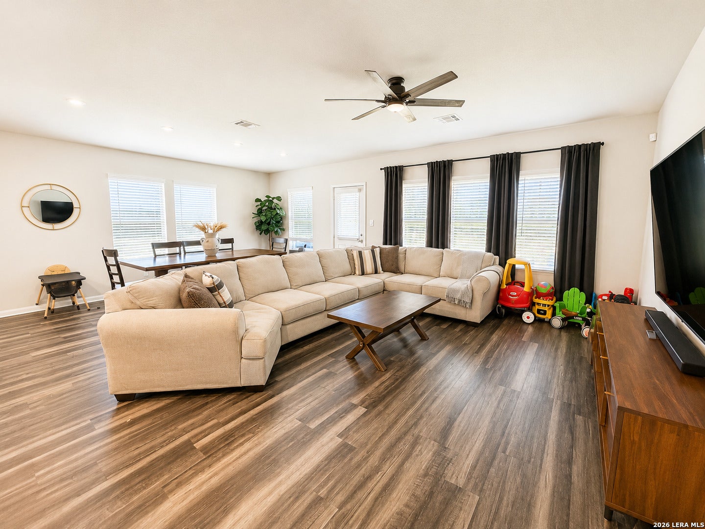 5549 Black Walnut