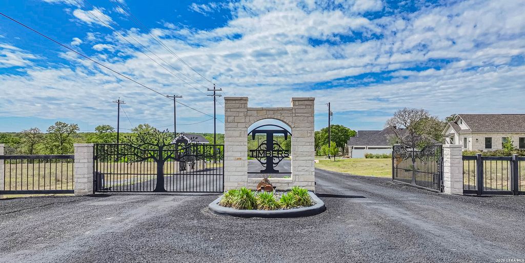Photo of 100 Timber Heights, La Vernia, TX 78121 (MLS # 1894681)