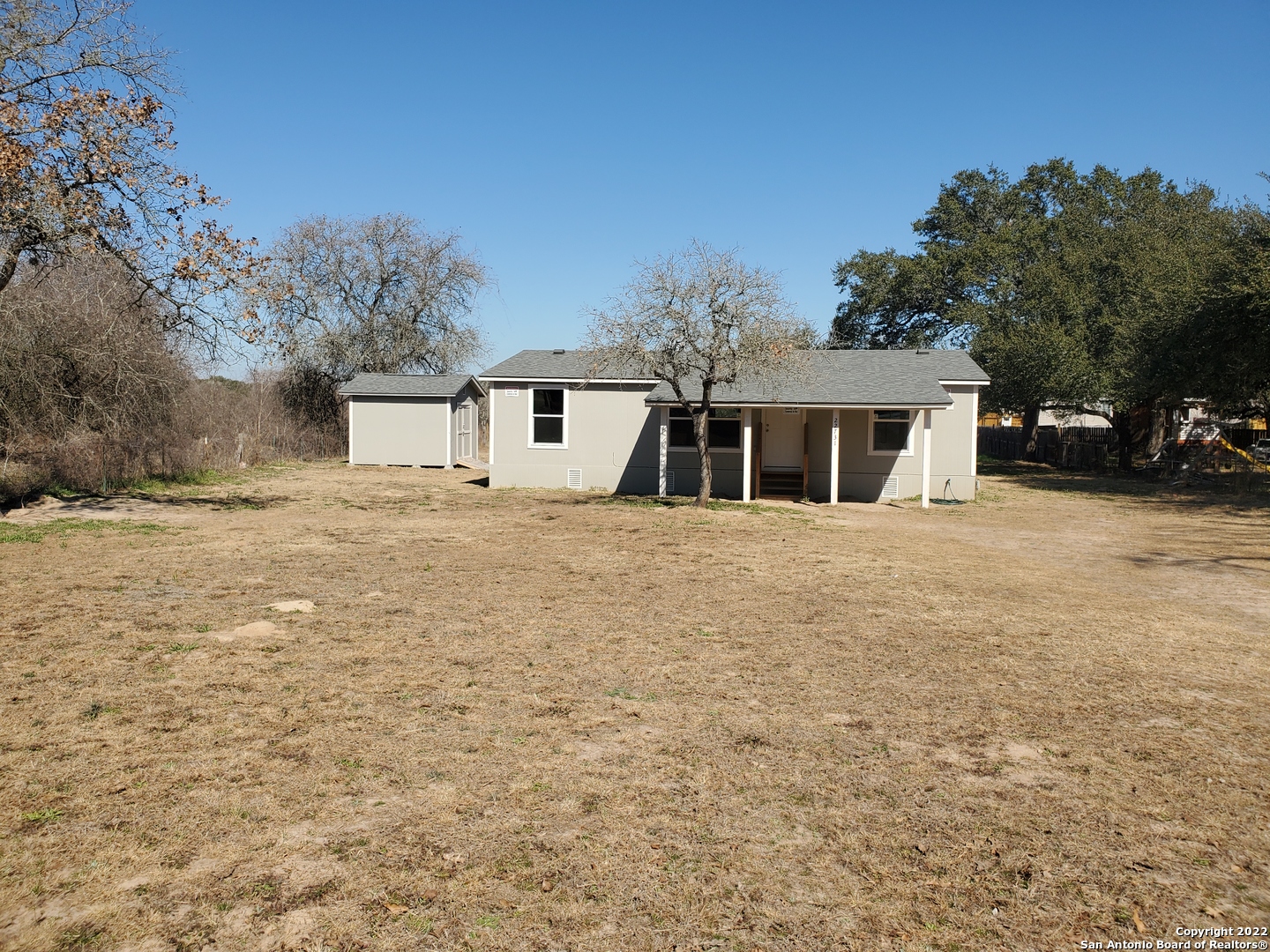 View Elmendorf, TX 78112 mobile home