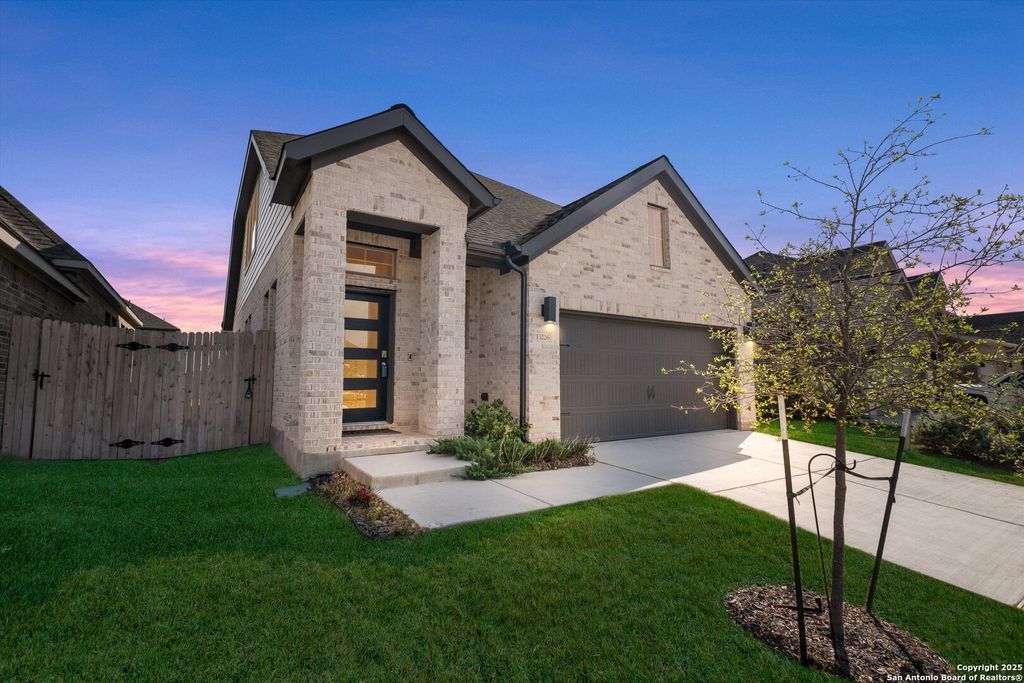 Photo of 13226 Fantine Fields, San Antonio, TX 78253 (MLS # 1825761)