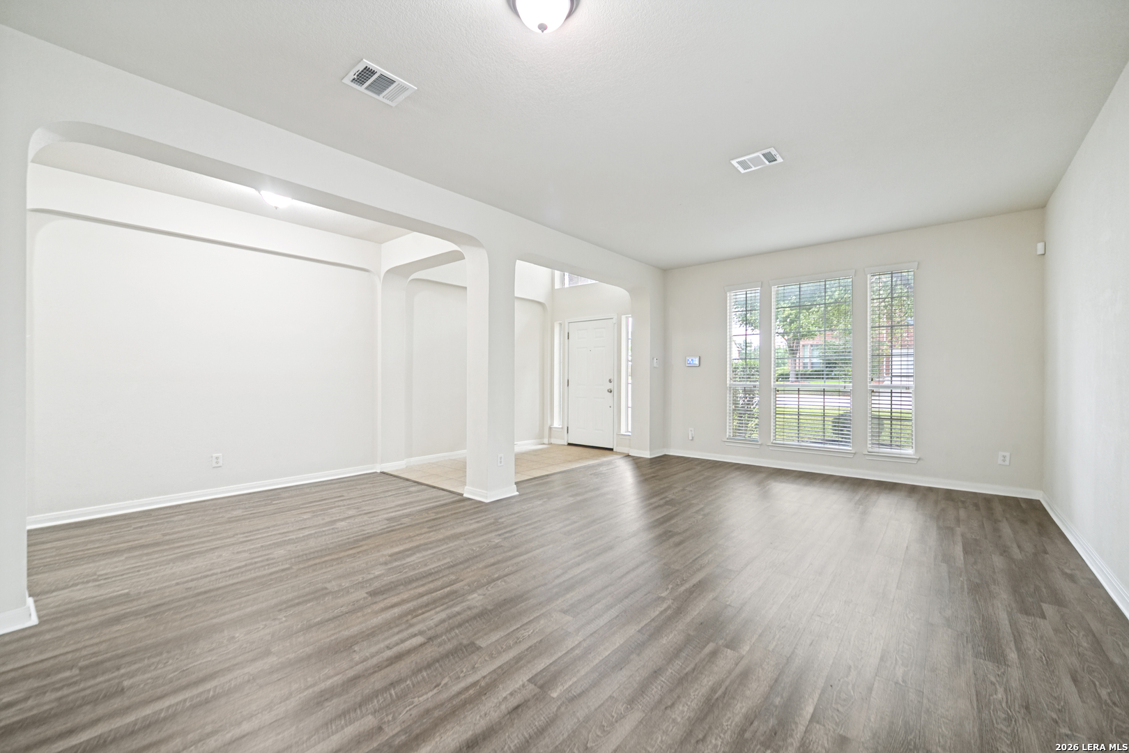 20531 Cliff Park