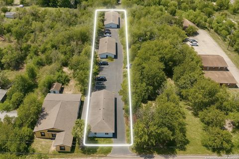 1655 Amanda San Antonio TX 78210