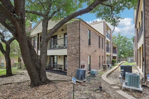 Property photo of 2542 Babcock D202, San Antonio, TX 78229