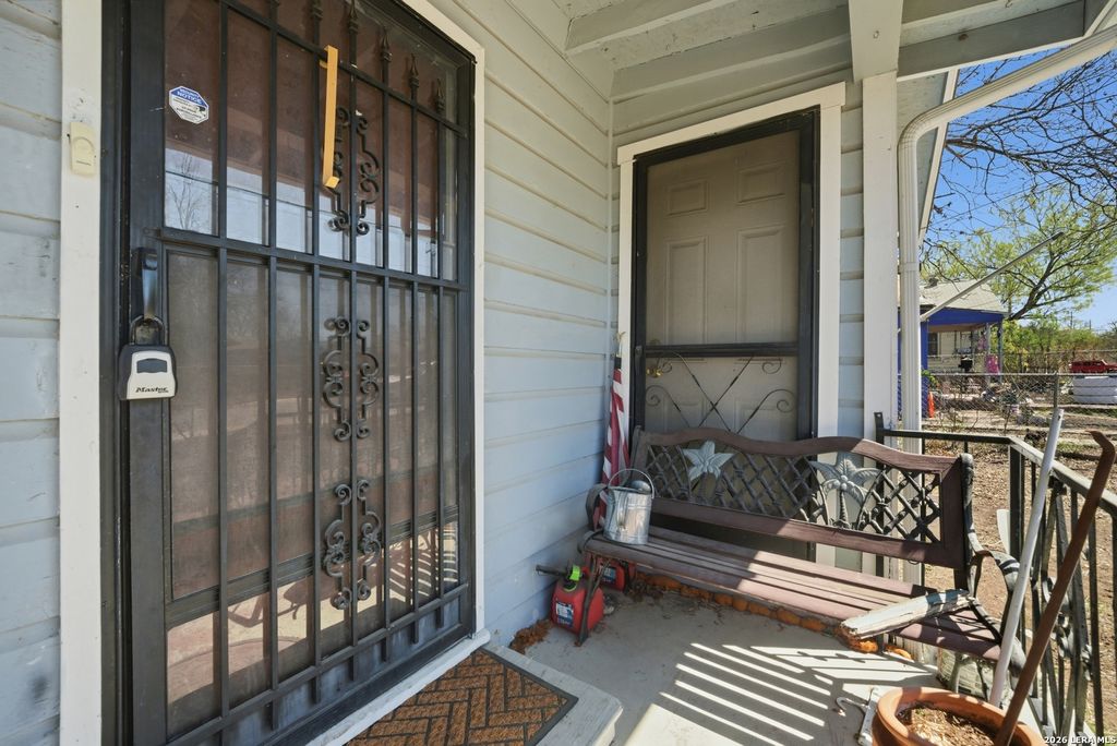 Photo of 309 Gray, San Antonio, TX 78208 (MLS # 1951255)