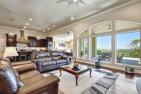 8 Braeburn Ct Bulverde TX 78163