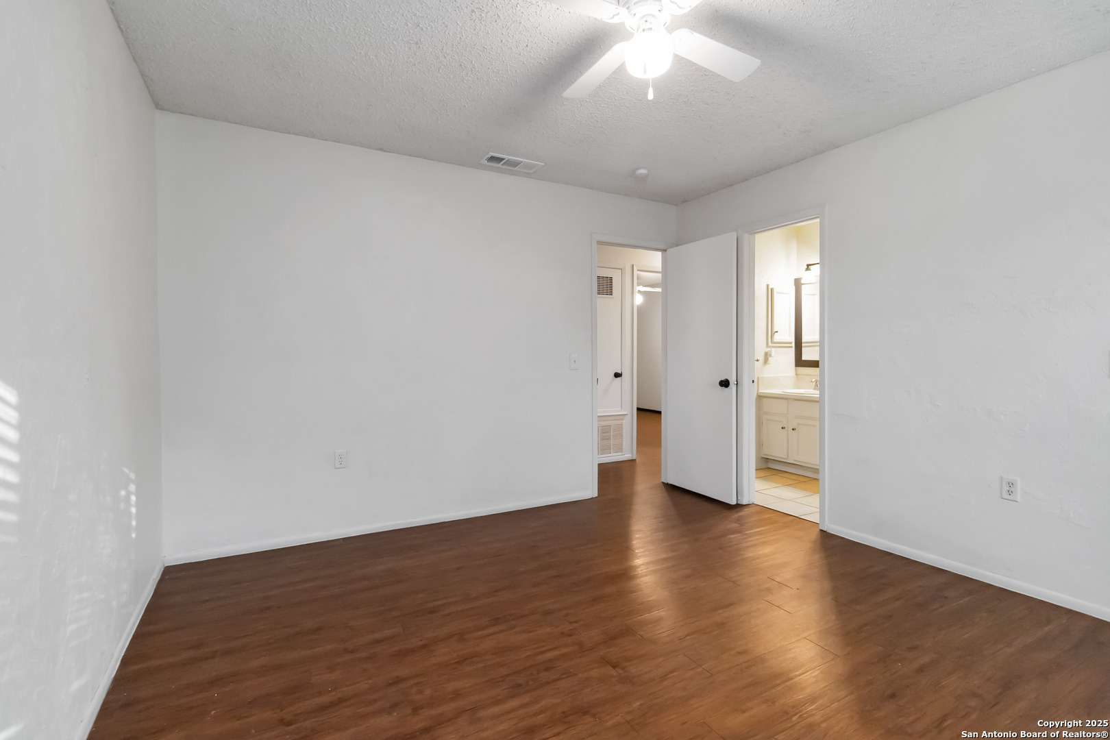 Live Oak, Texas 78233, United States, 3 Bedrooms Bedrooms, ,2 BathroomsBathrooms,Residential,Active,153485