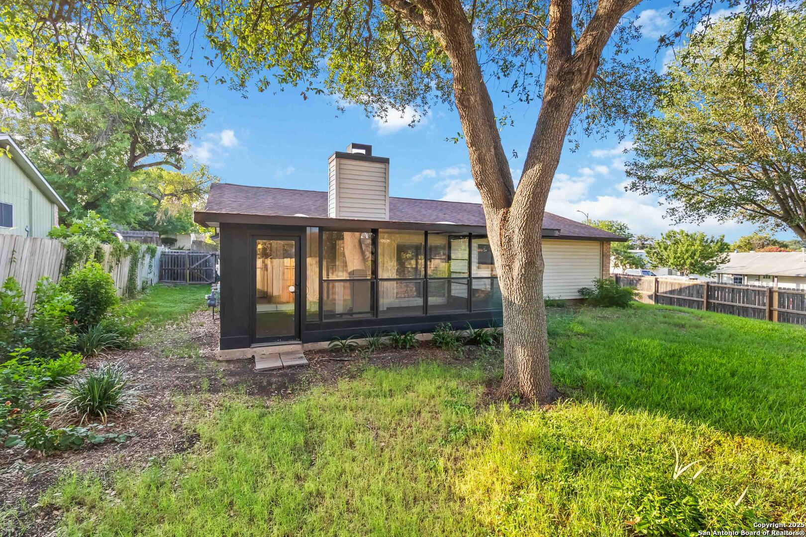 Live Oak, Texas 78233, United States, 3 Bedrooms Bedrooms, ,2 BathroomsBathrooms,Residential,Active,153485