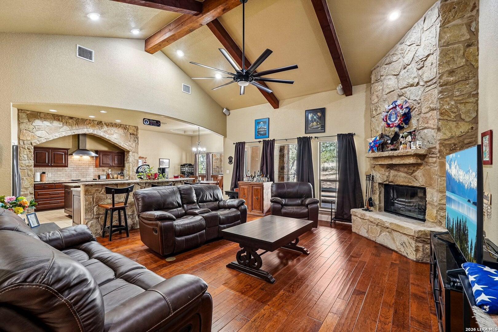 129 HIDDEN FOREST DR