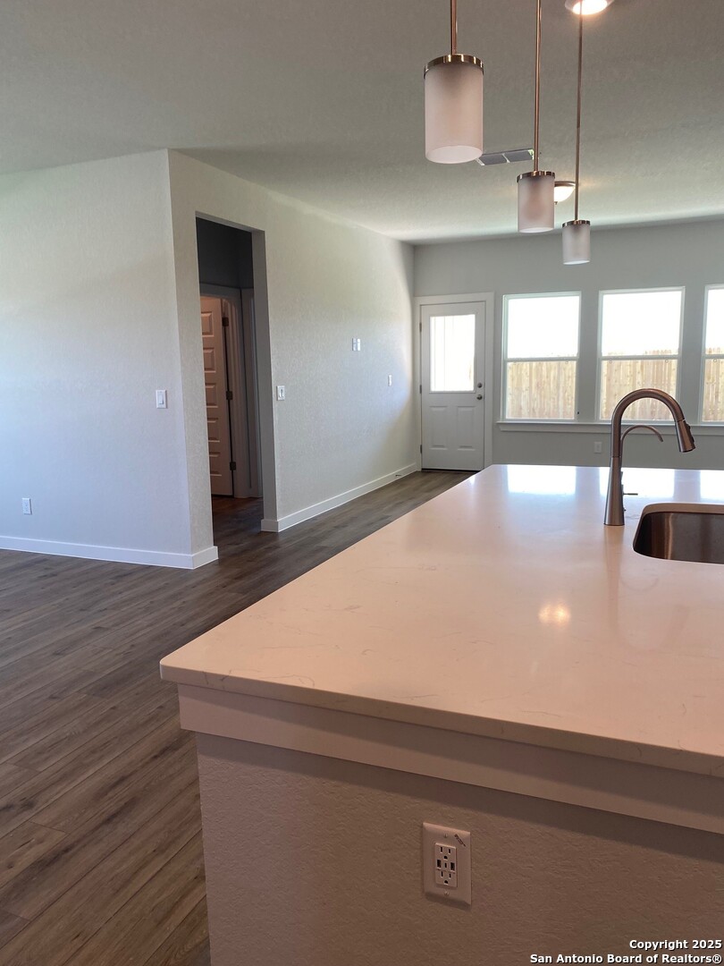 2074 Newforest Peak