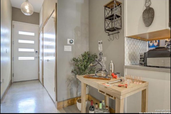 1542 N ALAMO ST UNIT 203, SAN ANTONIO, TX 78215 - Image 45425b45cecfaba0df13bdc86b0834c1/3701189768