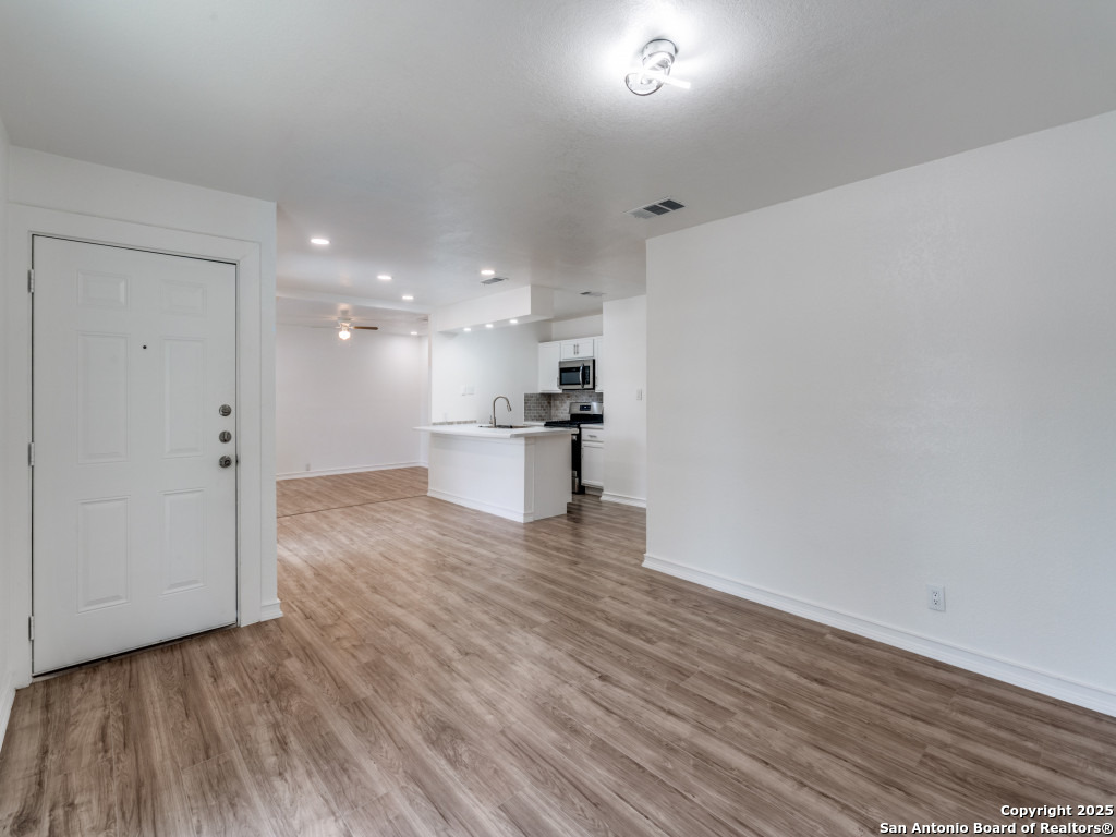 San Antonio, Texas 78220, United States, 4 Bedrooms Bedrooms, ,2 BathroomsBathrooms,Residential,Active,179127