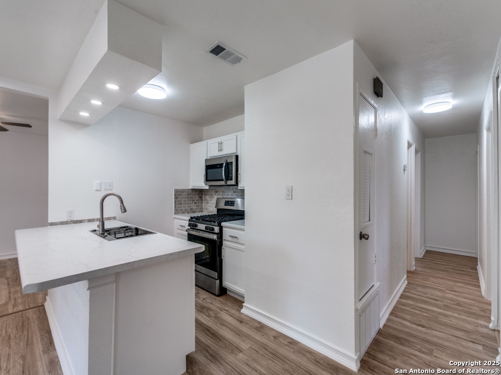 San Antonio, Texas 78220, United States, 4 Bedrooms Bedrooms, ,2 BathroomsBathrooms,Residential,Active,179127