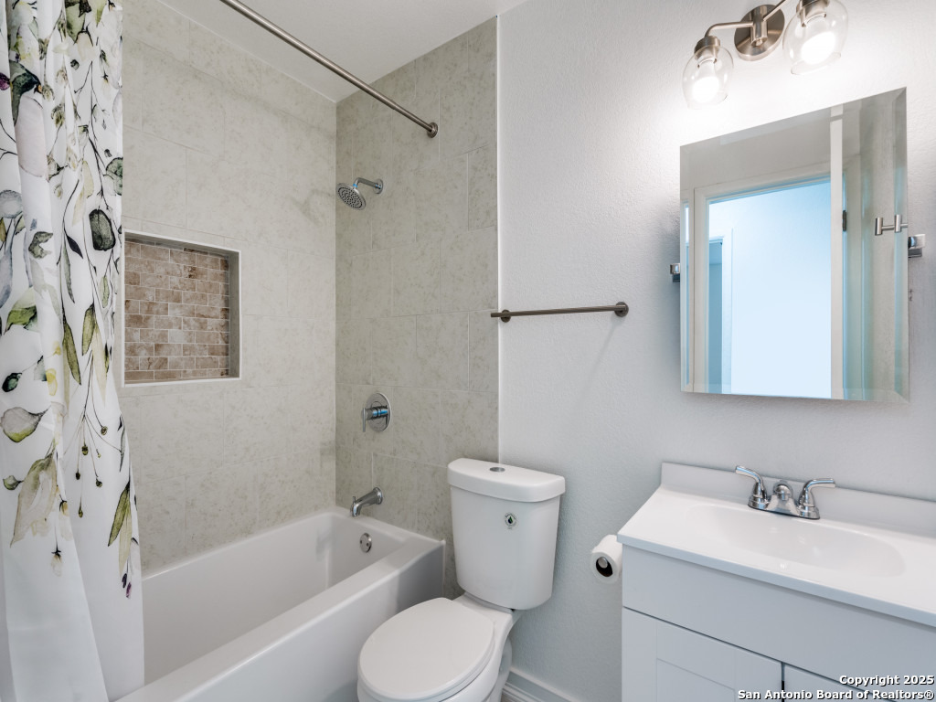 San Antonio, Texas 78220, United States, 4 Bedrooms Bedrooms, ,2 BathroomsBathrooms,Residential,Active,179127