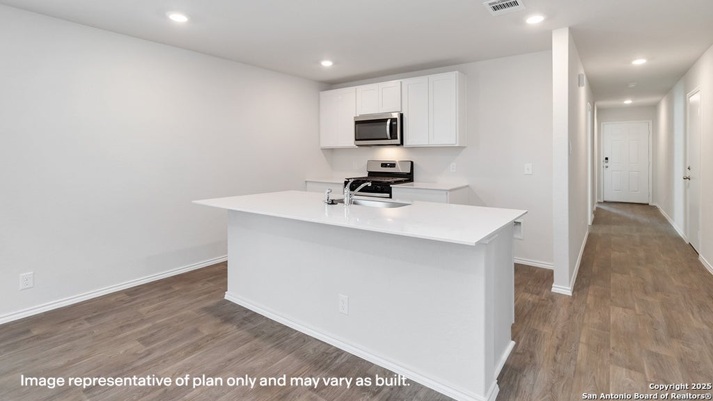 Photo of 6024 Unakite Trail, San Antonio, TX 78253 (MLS # 1992668)